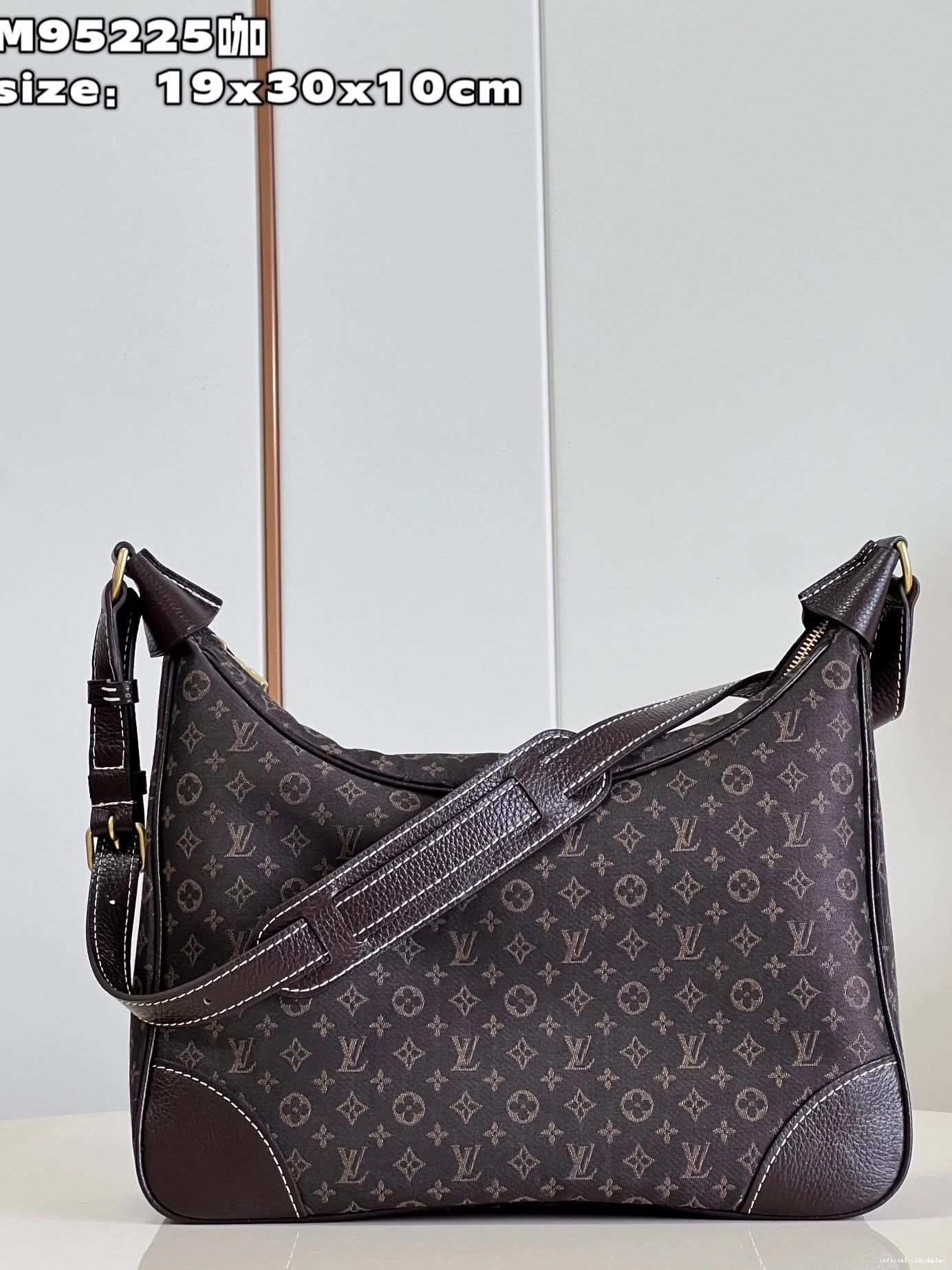 Official oldcobbler VUITTON LOUIS BOULOGNE 0801